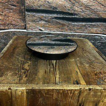 Rotating Mirrored Pedestal