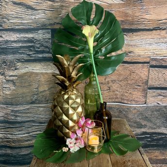 Centerpiece - Tropical/Luau Samples